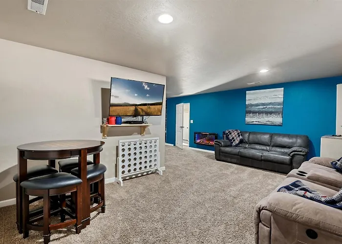 Villa Meadow Mountain Large A-frame Hot Tub 5 Private Acres Awe Mount Elden Views Elden Pueblo